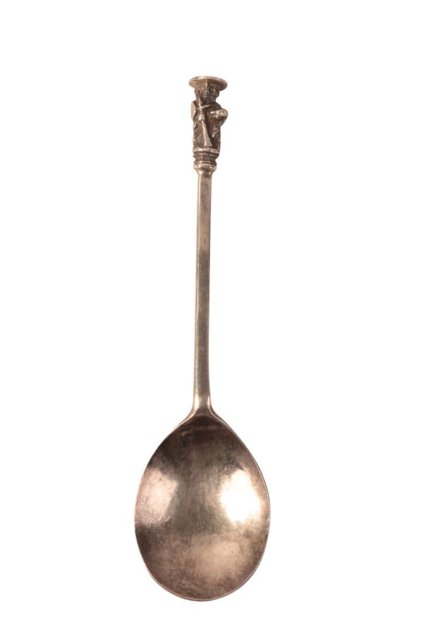 A GEORGE III SILVER SEAL TOP APOSTLE SPOON