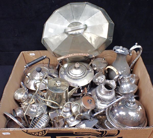 A COLLECTION OF PLATED WARES