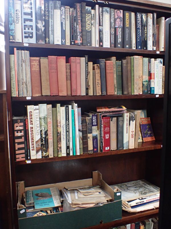 A QUANTITY OF MILITARY INTEREST BOOKS AND EPHEMERA