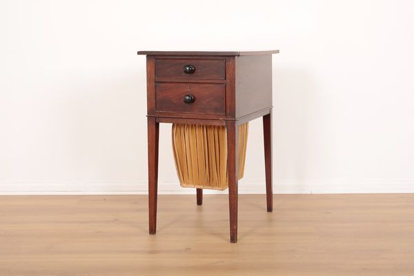 A LATE VICTORIAN MAHOGANY WORK TABLE