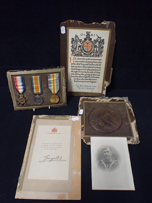 A FIRST WORLD WAR GROUP, AWARDED  R. JAMES L.S. R.N