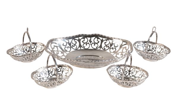 A GEORGE V SILVER STRAWBERRY OR DESSERT SERVICE