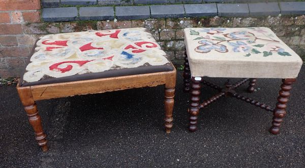 A VICTORIAN WALNUT STOOL