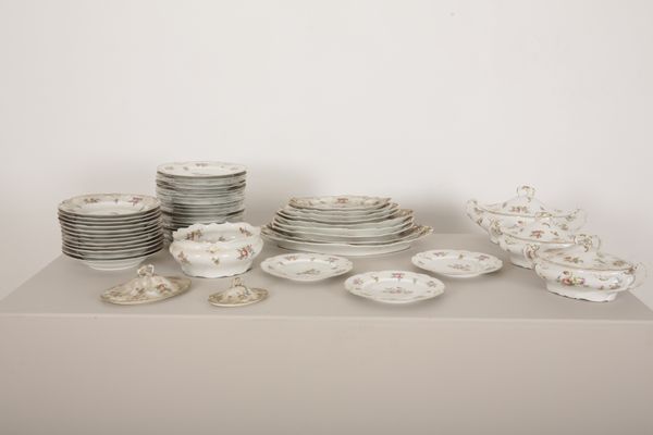 A LIMOGES PART DINNER SERVICE