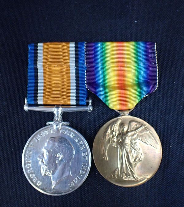 A GREAT WAR MEDAL PAIR