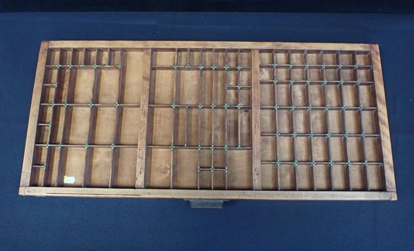 A 'CASLON' PRINTERS TYPE CASE