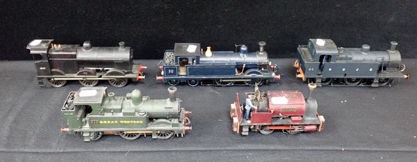 FIVE 0 GAUGE MODEL LOCOMOTIVES