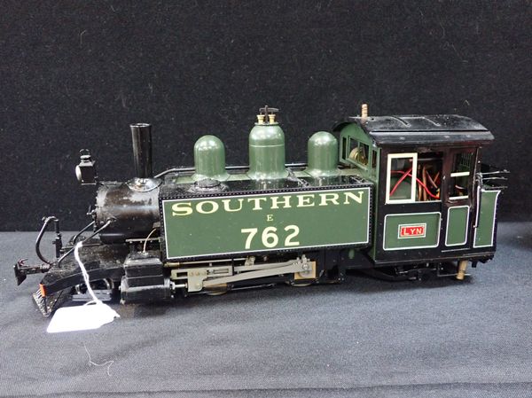 ACCUCRAFT LIVE STEAM LOCOMOTIVE 'LYN'