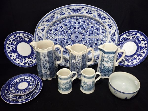 A COLLECTION OF BLUE AND WHITE POTTERY