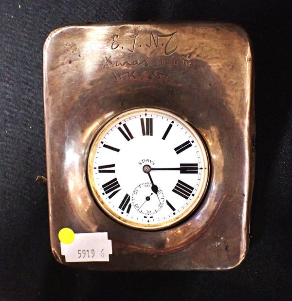 A GOLIATH KEYLESS LEVER 8 DAY POCKET WATCH, IN SILVER FRONTED STAND