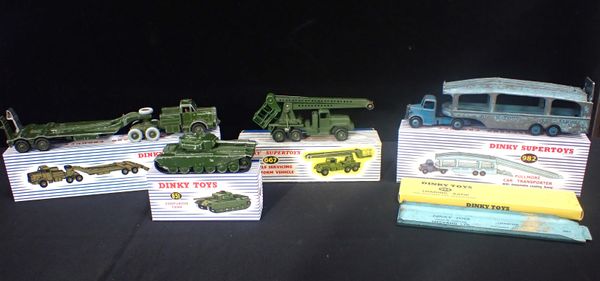 BOXED DINKY SUPERTOYS 667 MISSILE SERVICING PLATFORM VIHICLE