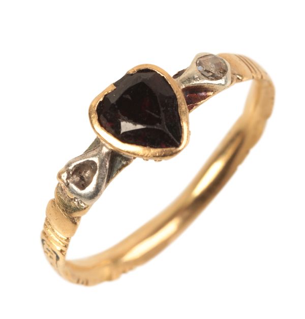 AN GARNET AND DIAMOND POSY RING