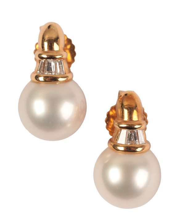 A PAIR OF 18CT GOLD PEARL AND DIAMOND EARRINGS
