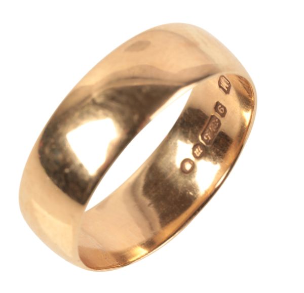 A 9CT GOLD WEDDING RING