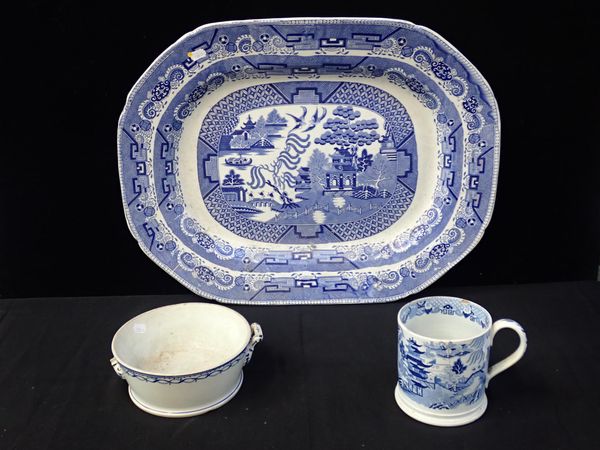 A VERY LARGE WILLOW PATTERN MEAT PLATE WITH DOUBLE BORDER