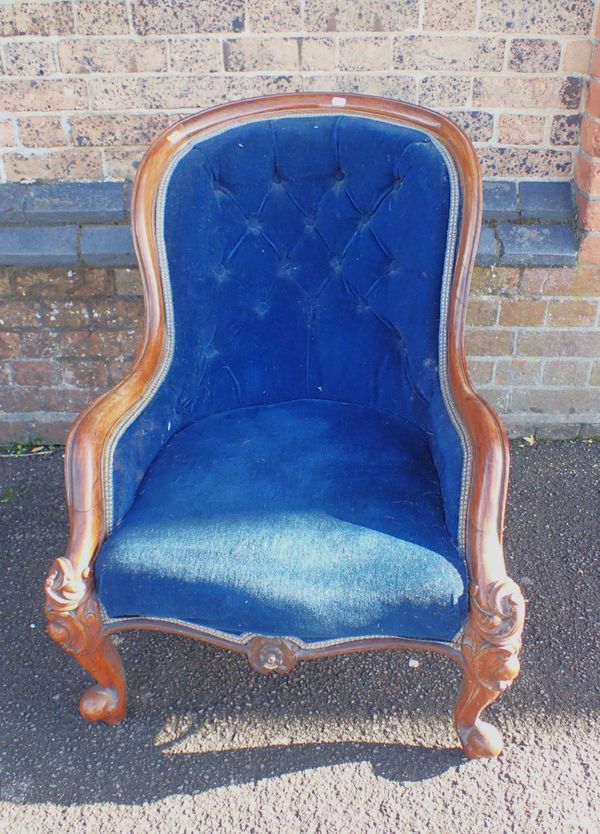 A VICTORIAN ROSEWOOD FRAMED ARMCHAIR