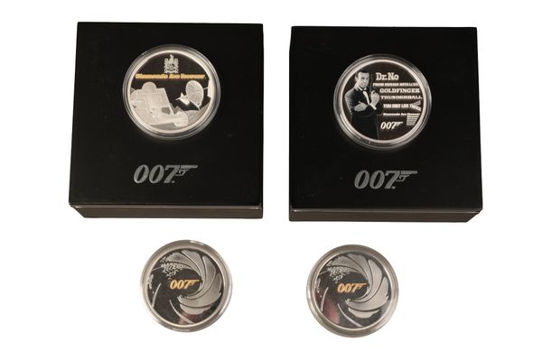 PERTH MINT: QUEEN ELIZABETH II 2021 "JAMES BOND 007 DIAMONDS ARE FOREVER" $1 1OZ SILVER COIN