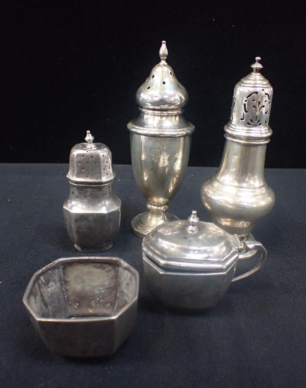 GEORGE V SILVER SUGAR SHAKER