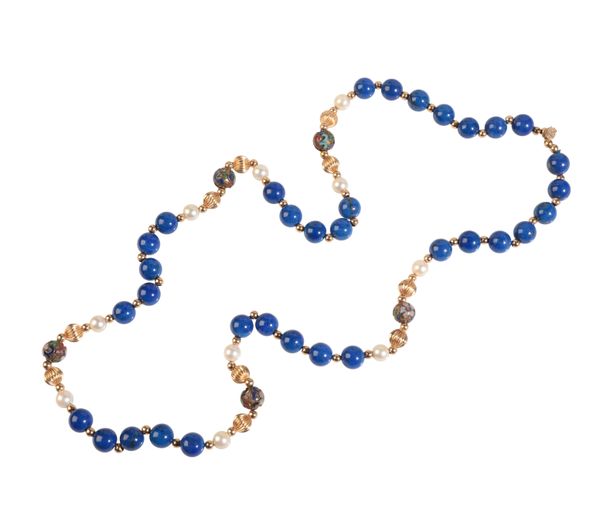 A LAPIS LAZULI NECKLACE