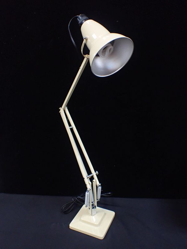 ORIGINAL 1227 ANGLEPOISE DESK LAMP