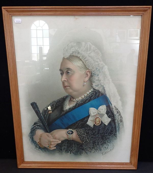 CHROMOLITHOGRAPHIC PRINT OF QUEEN VICTORIA