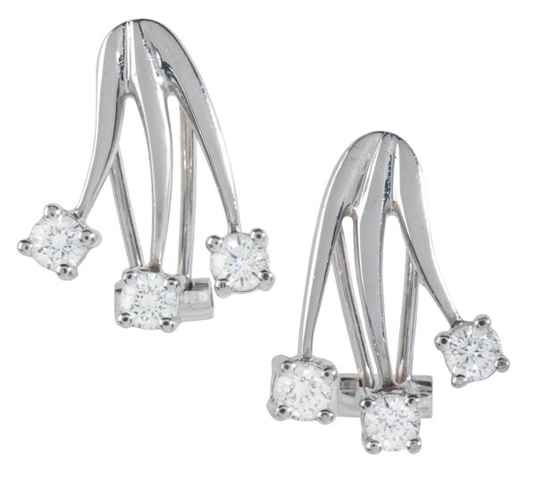 A PAIR OF DIAMOND EARRINGS