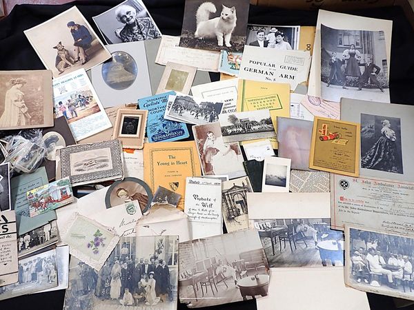 A QUANTITY OF OLD PHOTOGRAPHS