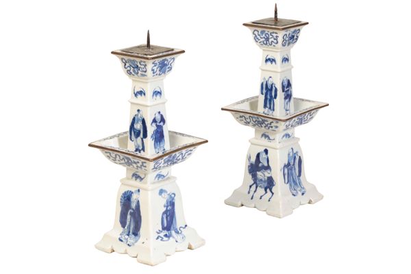 PAIR BLUE AND WHITE PRICKET CANDLESTICKS, QING DYNASTY, 18TH / 19TH CENTURY