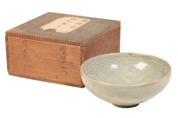 KOREAN CELADON BOWL, JOSEON PERIOD, 15TH CENTURY