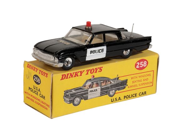 DINKY TOYS U.S.A. POLICE CAR (258)