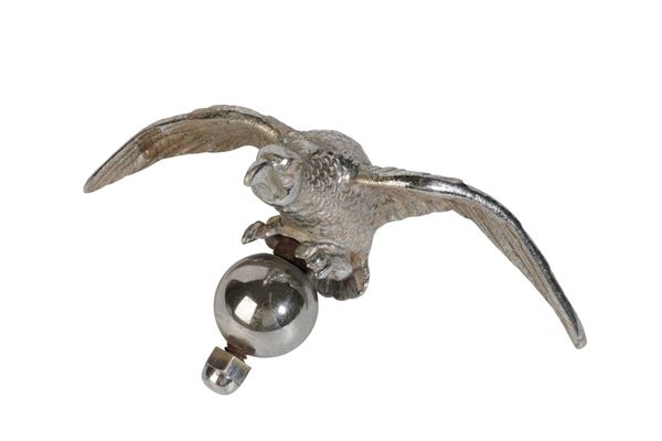 DESMO CAR MASCOT MODELLED AS AN EAGLE