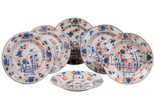 SET OF SIX CHINESE EXPORT IMARI PATTERN DISHES, QIANLONG PERIOD