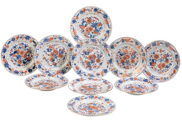 SET OF TEN CHINESE EXPORT IMARI PATTERN PLATES, QIANLONG PERIOD