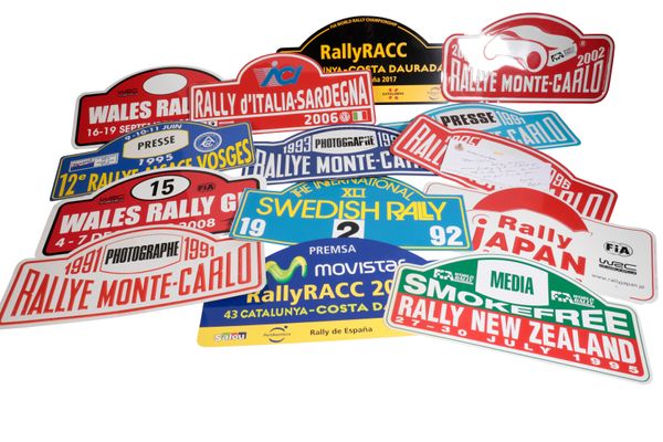 LARGE COLLECTION OF RALLYING PLATES FROM ACROSS THE GLOBE