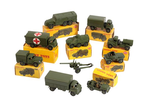 MILITARY DINKY TOYS INCLUDING AN ARMOURED COMMAND VEHICLE 677