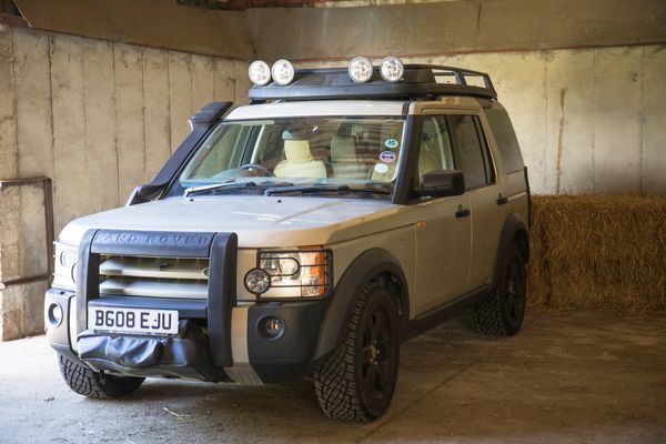 LAND ROVER DISCOVERY TDV6 HSE A