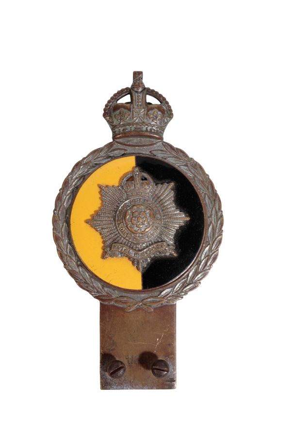 HAMPSHIRE REGIMENT OFFICERS CAR BADGE