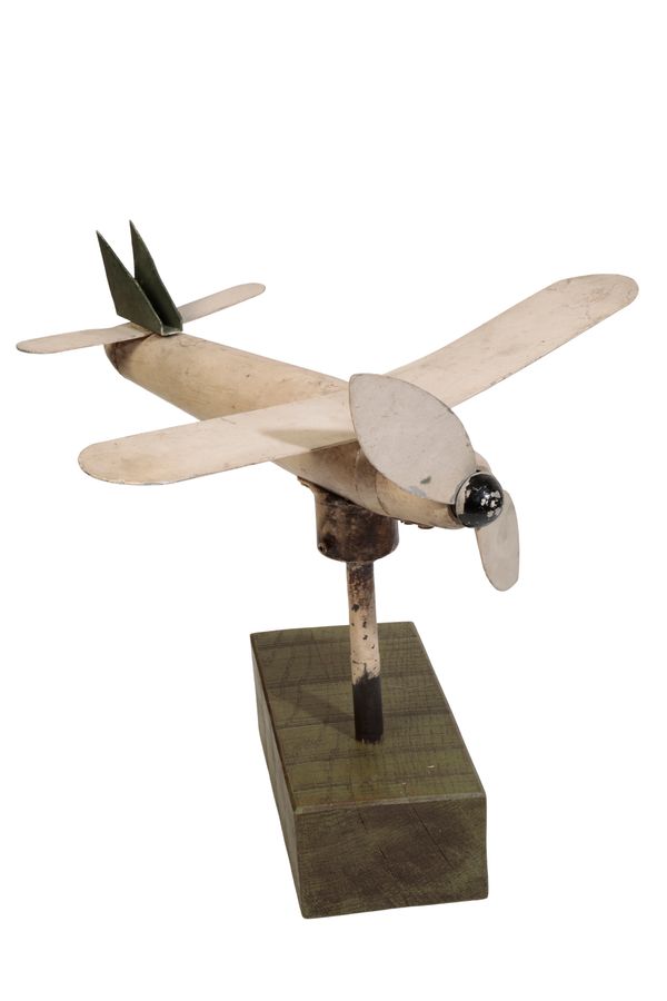 MODEL PLANE