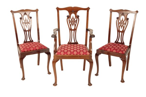 A SET OF EIGHT MAHOGANY DINING CHAIRS IN GEORGE III STYLE,