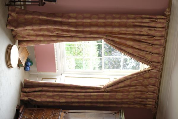 LARGE BEDROOM CURTAINS