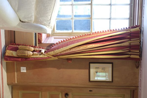BILLIARDS ROOM CURTAINS DECORATED IN RED AND GOLD STRIPED MATERIAL