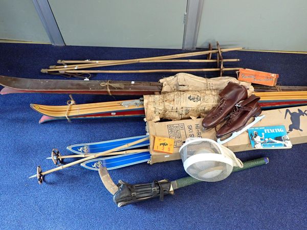 TWO PAIRS OF VINTAGE SKIS; 'KEO' AND 'RECORD'