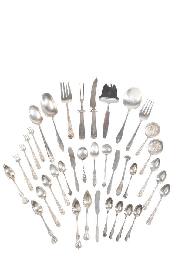 A GROUP OF ASSORTED FLATWARE,