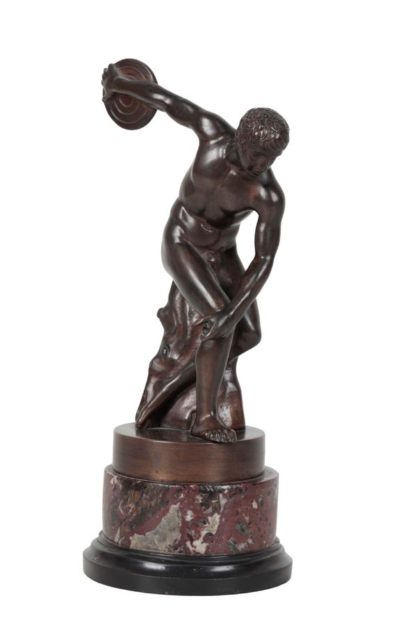 AN ITALIAN GRAND TOUR BRONZE MODEL OF THE DISCOBOLOS,