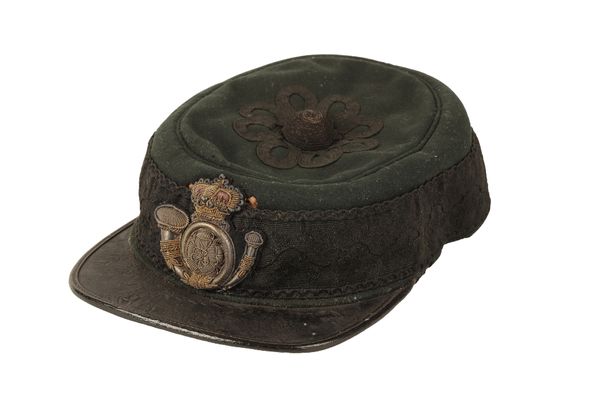 VICTORIAN CIRCA 1875 -1800'S OFFICERS WEST YORKSHIRE MILITIA CAP