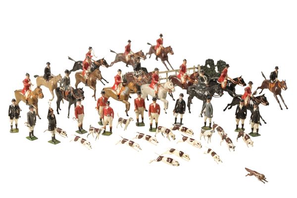 BRITAINS PAINTED LEAD TOY HUNTING FIGURES