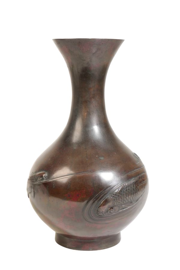 JAPANESE BRONZE VASE, MEIJI PERIOD