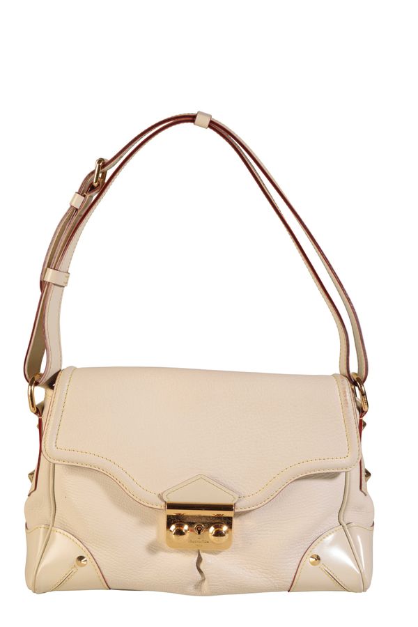 A LOUIS VUITTON CREAM LEATHER HANDBAG,