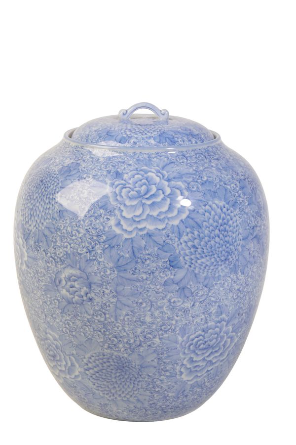 KORANSHA BLUE & WHITE COVERED JAR, MEIJI PERIOD