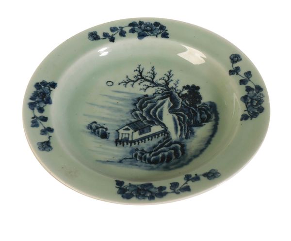 CELADON AND UNDERGLAZE BLUE DISH, 20TH CENTURY